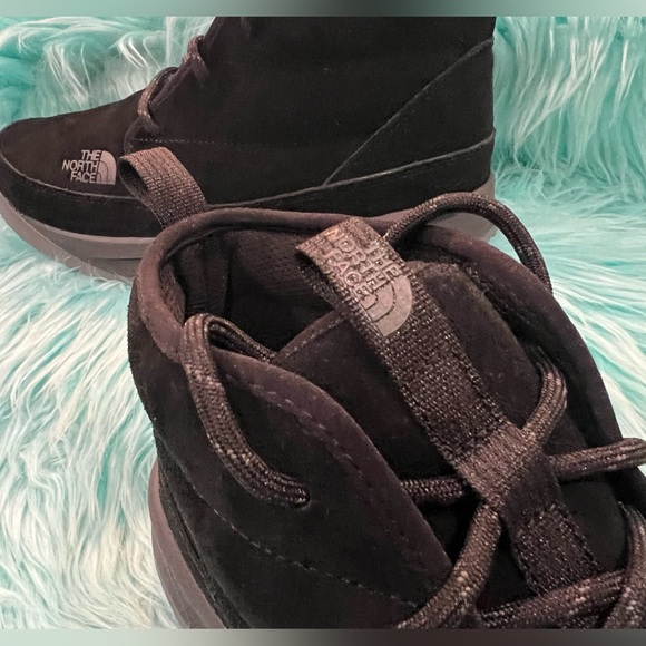 THE NORTH FACE Men's Never Stop Exploring Chukka Suede Boot - Picture 8 of 12